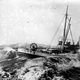 Illustration for article titled 18 terrifying photos of ships in trouble